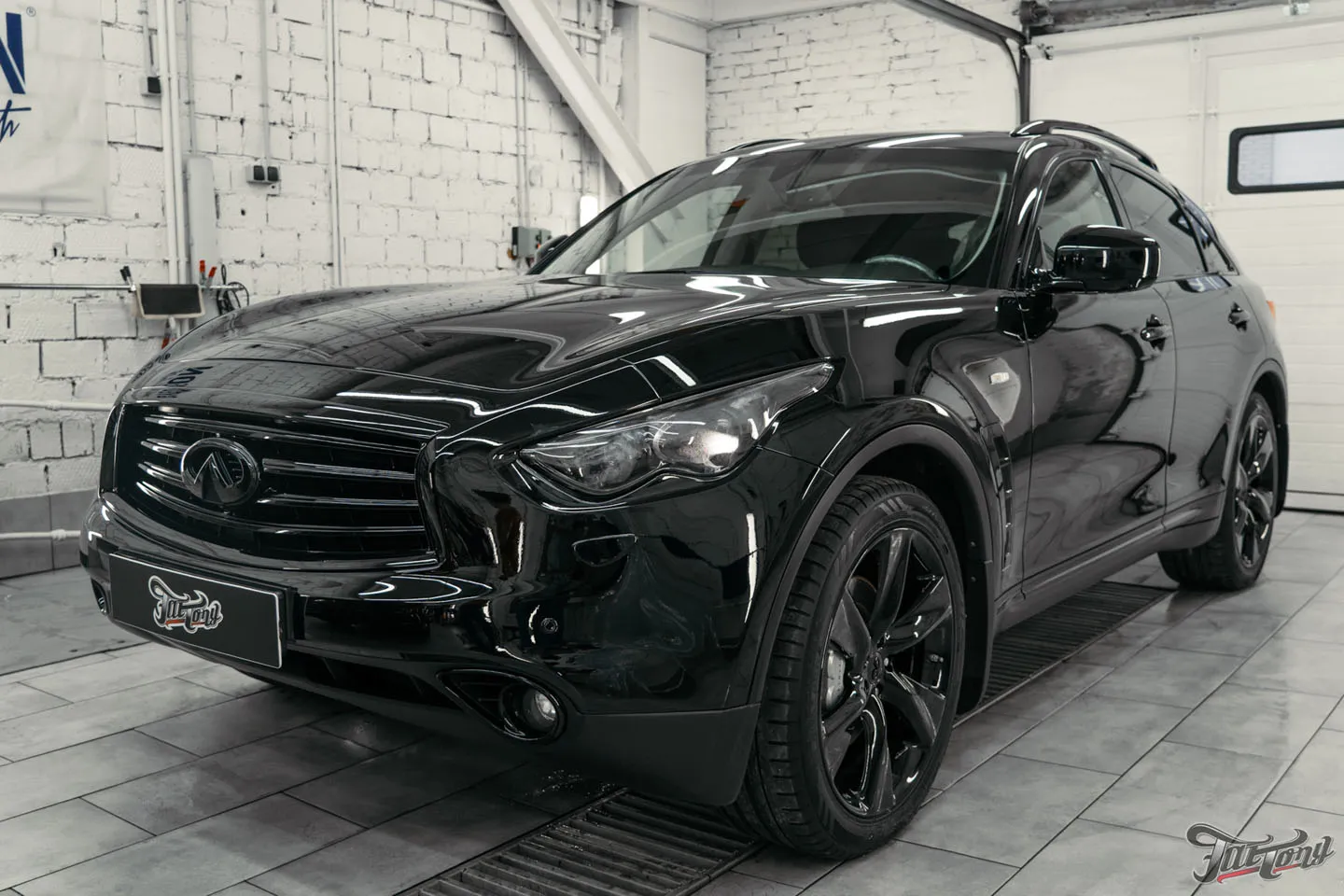 Детейлинг для Infiniti QX70